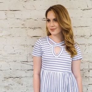 Meet your Posher, Lacey